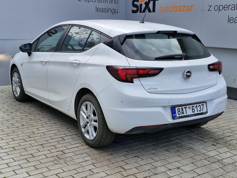 Opel Astra Edition 1,5 CDTI (77 kW) MAN - fotka 5 z 10