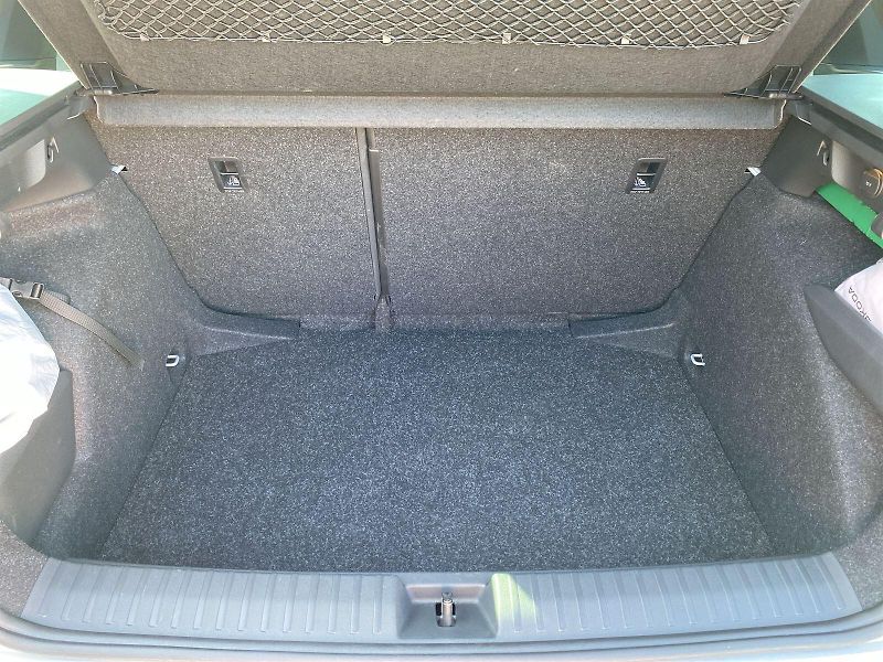 Škoda Kamiq (2025) 1.5 TSI DSG Monte Carlo - fotka 28 z 34
