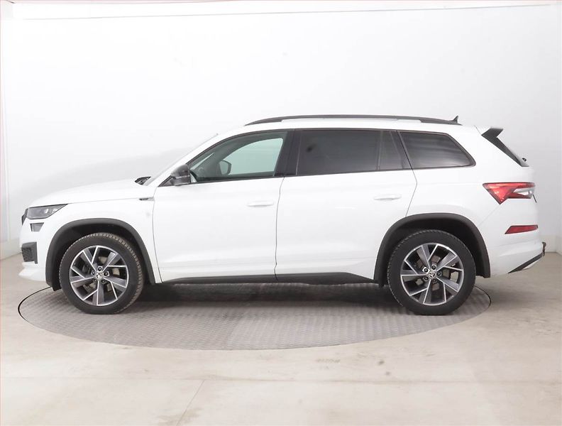 Škoda Kodiaq (2021) Sportline 1.5 TSI - fotka 3 z 19