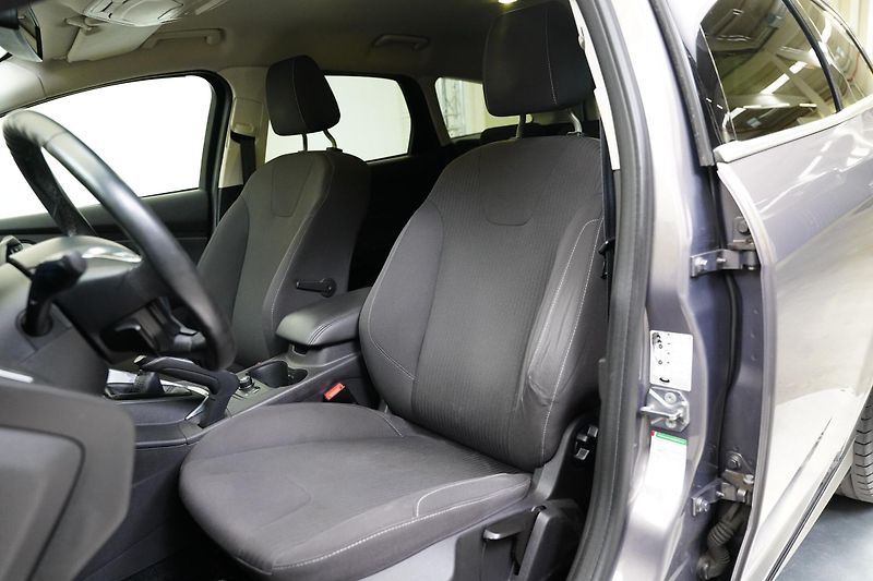 Ford Focus - fotka 11 z 33