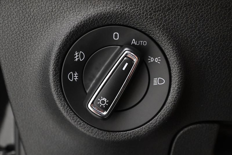 Škoda Karoq 1,5 TSI 110kW DSG Style Záruka - fotka 25 z 31
