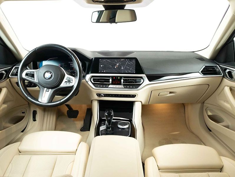 BMW Řada 4 420i Coupé Coupé - fotka 12 z 22