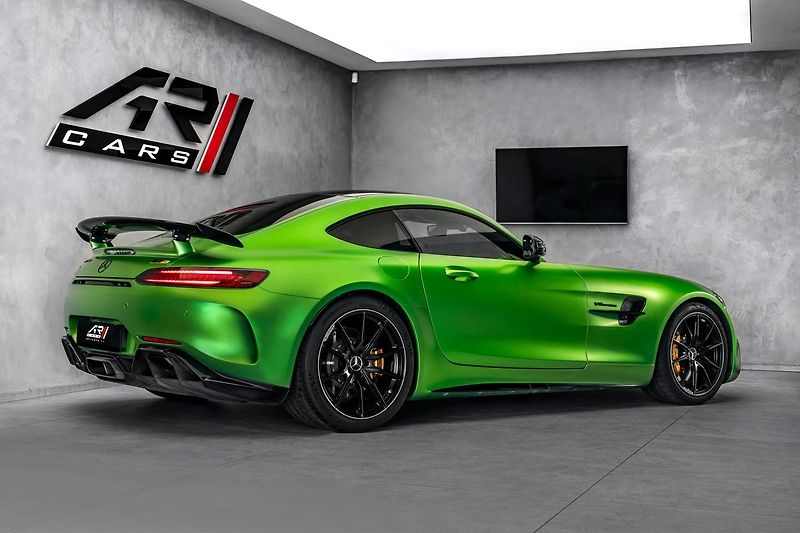 Mercedes-Benz AMG GT Keramiky, performance, kamera - fotka 5 z 27