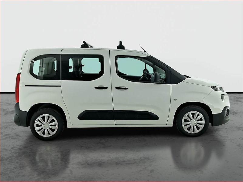 Citroën Berlingo (2019) Live 1.2 PureTech, 5Míst, ČR - fotka 6 z 16