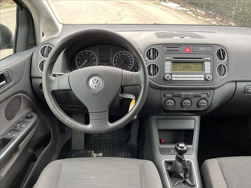 Volkswagen Golf Plus 1.4 i ROZVODY 2x KOLA STK 1/28 - fotka 13 z 36