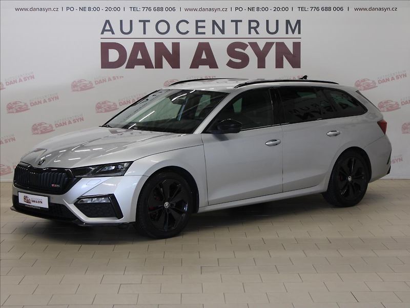 Škoda Octavia 2,0 TDI RS DSG, NAVI, 1. majit - fotka 1 z 40
