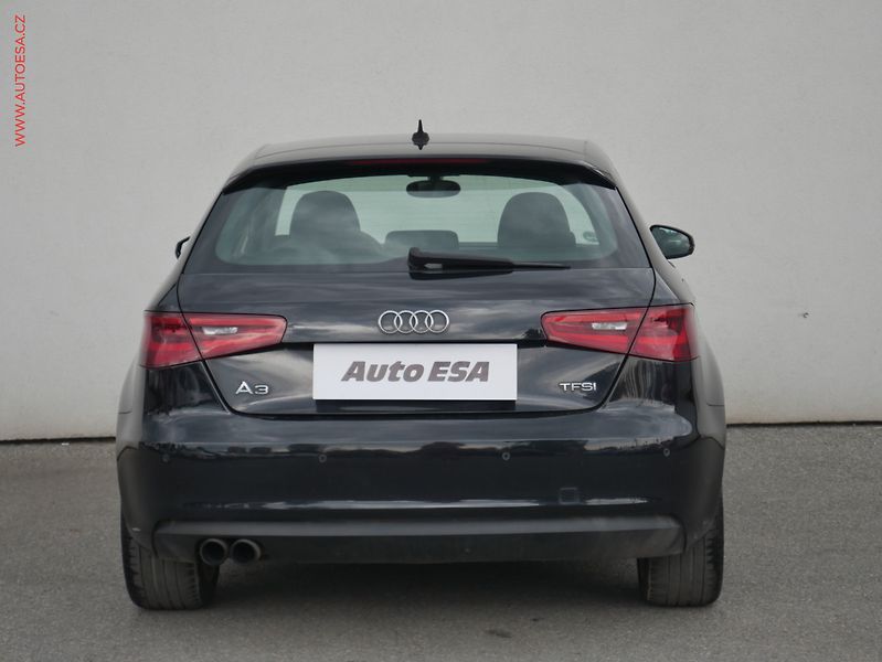 Audi A3 (2013) 1.4TSi, AC, temp - fotka 5 z 21