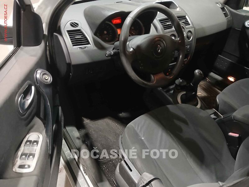 Renault Mégane (2003) 1.6, ČR - fotka 3 z 3