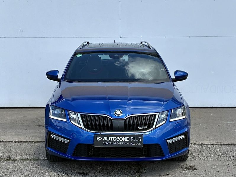 Škoda Octavia 2.0 TDI 4x4 DSG / 135 kW RS - fotka 4 z 26