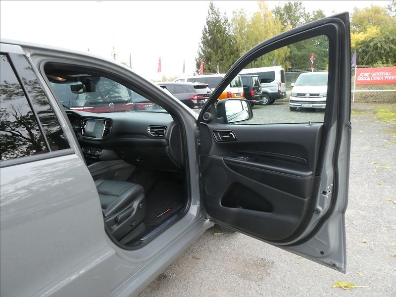 Dodge Durango 3,6 V6 GT facelift,2xpneu,216k - fotka 29 z 48