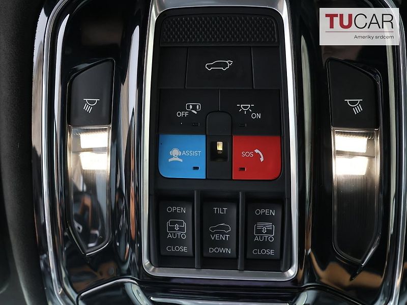 Jeep Grand Cherokee (2022) Summit Reserve 5.7 V8 HEMI  - fotka 31 z 41