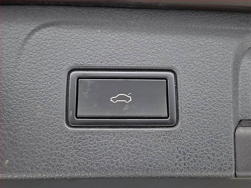 Volkswagen Passat (2019) 1.6 TDI, Automat, Navi - fotka 21 z 21