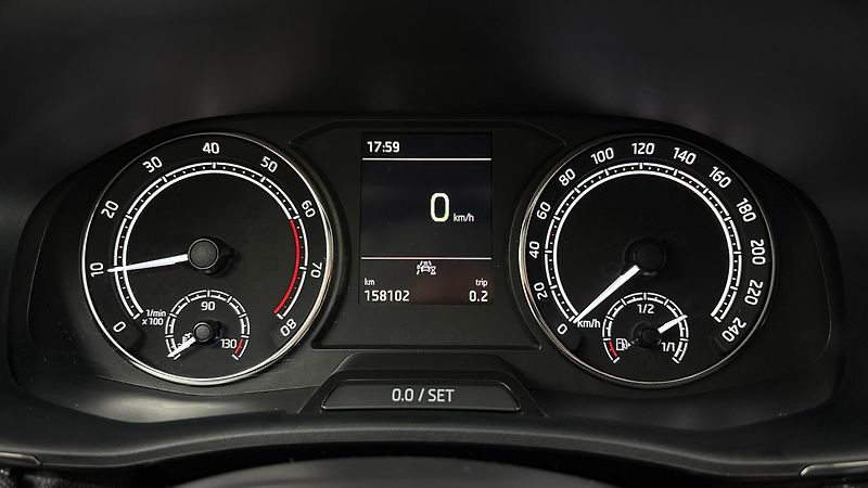 Škoda Fabia 1.0 TSI Style - fotka 10 z 23