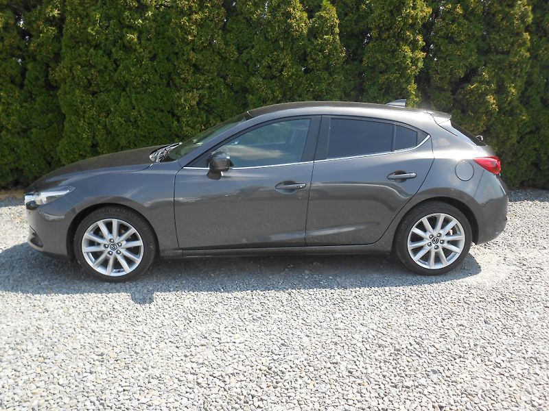 Mazda 3 2.0,FULL LED,KAMERA,head-up - fotka 47 z 49