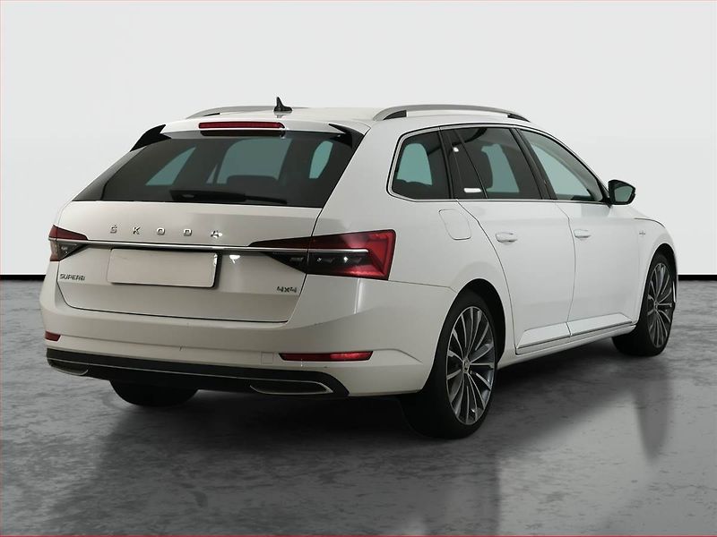 Škoda Superb (2019) Laurin&Klement 2.0 TDI, 4X4 - fotka 5 z 18