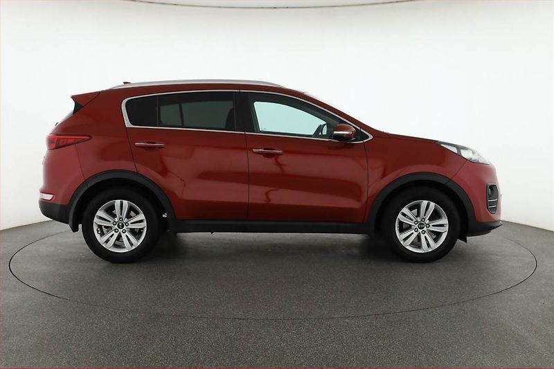 Kia Sportage (2018) 1.7 CRDi, Serv.kniha, Navi - fotka 6 z 15