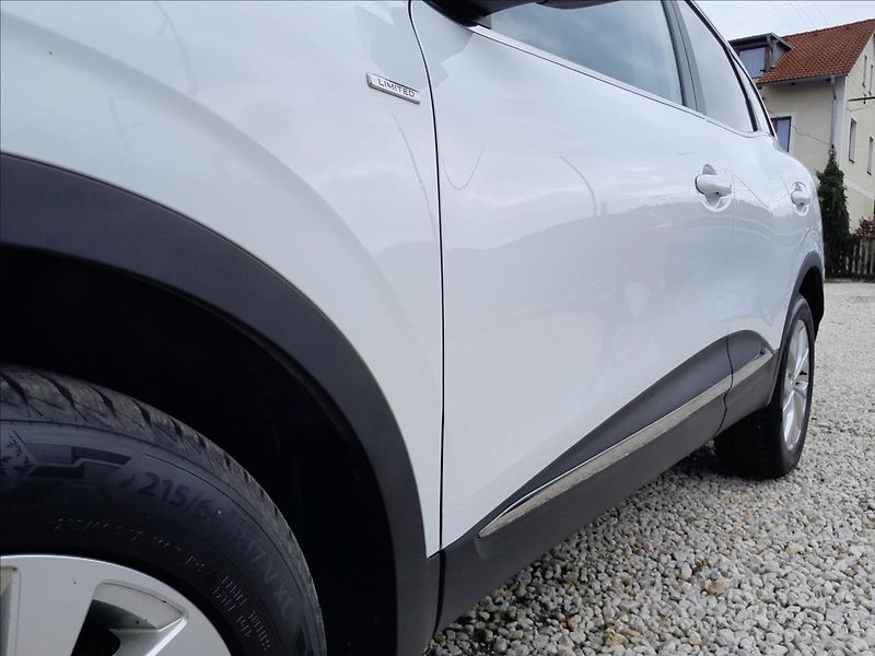 Renault Kadjar 1,2 TCe 96kW LIMITED - fotka 13 z 55