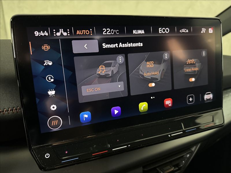 Cupra Born 150kW LED Kamera Tepelko - fotka 28 z 47