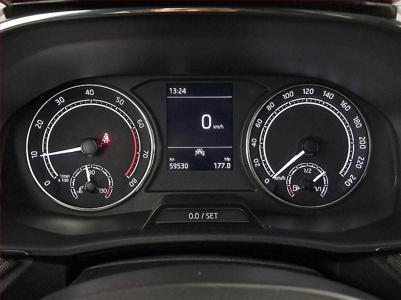 Škoda Fabia (2023) Style Plus 1.0 TSI, Serv.kniha - fotka 11 z 16