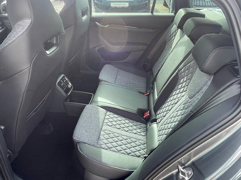Škoda Octavia (2025) Combi 1,5 TSI m-HEV 110 kW DSG - fotka 8 z 30