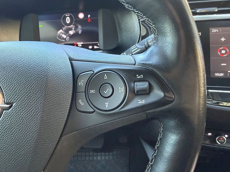 Opel Corsa e 50kWh Elegance - fotka 28 z 37