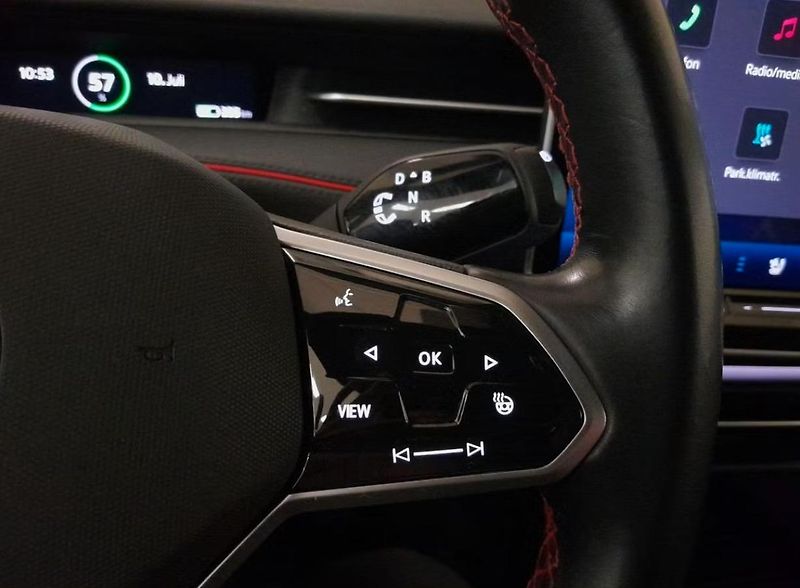 Volkswagen ID.7 Tourer GTX 360kam Masáž HuD Tažné - fotka 15 z 18