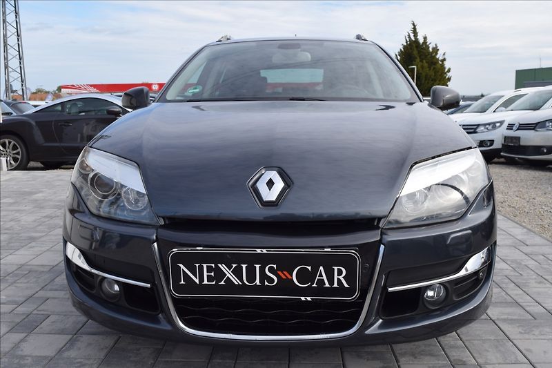 Renault Laguna 2,0 dCi 110KW NATÁČ. ZAD.NÁP. - fotka 2 z 49