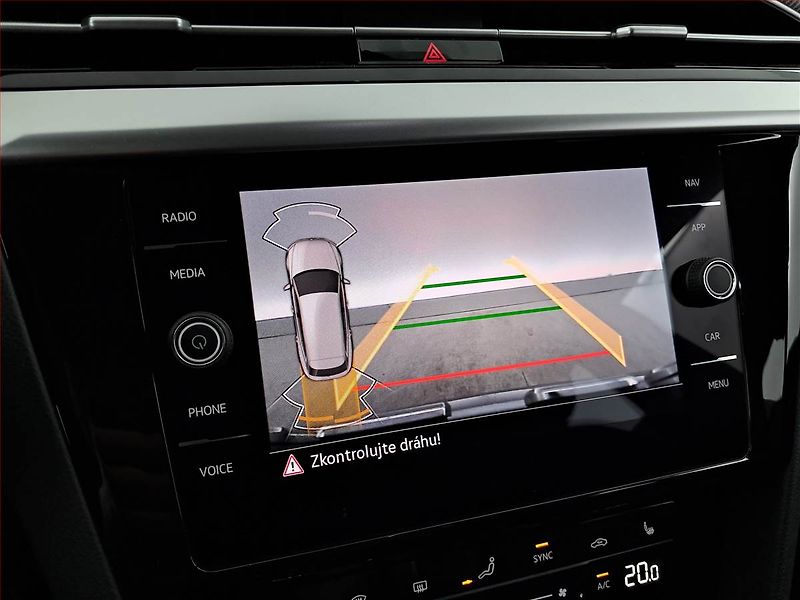 Volkswagen Arteon (2021) R-line 2.0 TSI - fotka 16 z 24