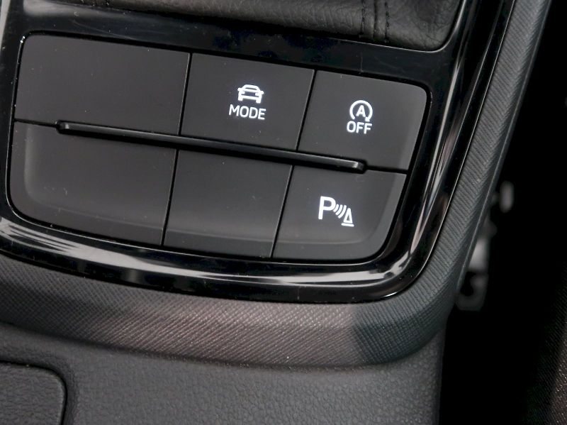 Škoda Scala (2024) DRIVE 1.5TSI 110KW LED MATRIX - fotka 32 z 37
