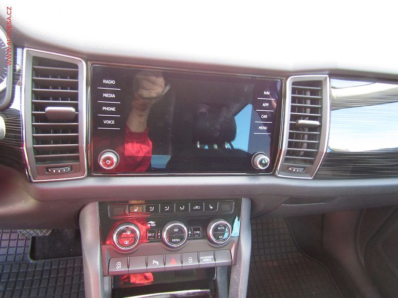 Škoda Kodiaq (2020) 2.0 TDi 4x4, 2.maj,ČR, Style - fotka 15 z 26