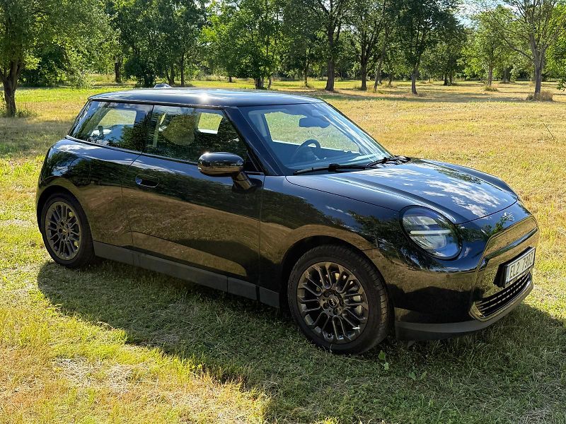Mini Cooper (2024) New  - fotka 1 z 21