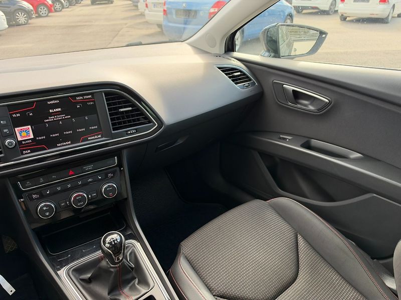 Seat Leon (2018) FR 1.2 TSI 92kW - fotka 15 z 33
