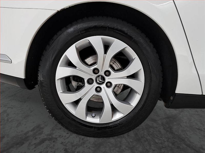 Citroën C5 (2014) 2.0 HDi, Serv.kniha, Navi - fotka 15 z 15