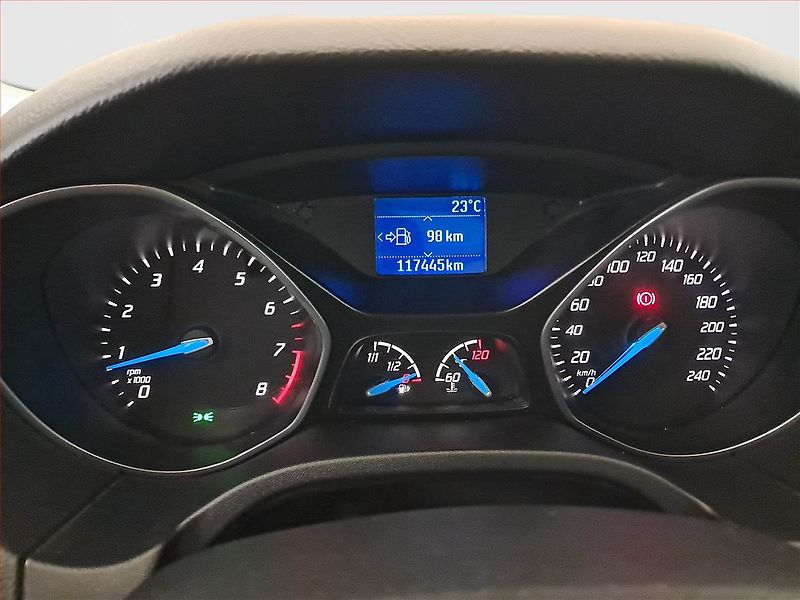 Ford Focus (2013) 1.0 EcoBoost, ČR,1.maj, po STK - fotka 11 z 18