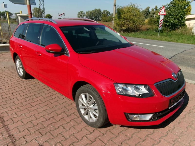 Škoda Octavia 4X4 AUTOKLIMA TAŽNÉ - fotka 9 z 34