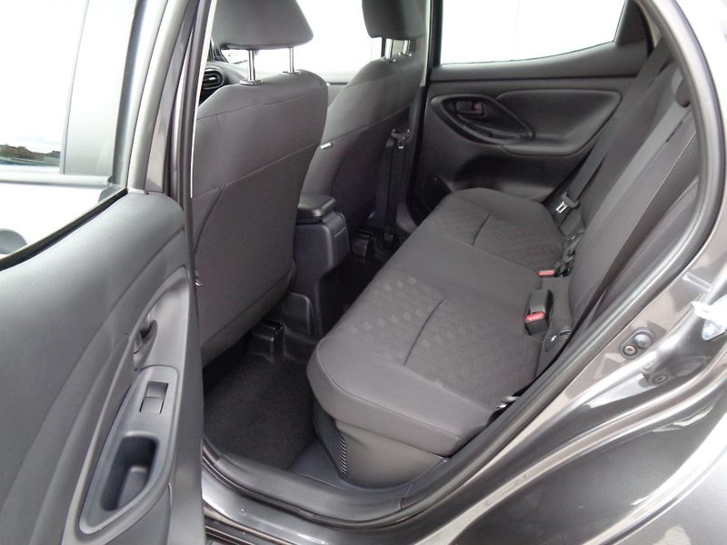 Mazda 2 Hybrid (2025) 1,5 AT Center-line - fotka 21 z 23