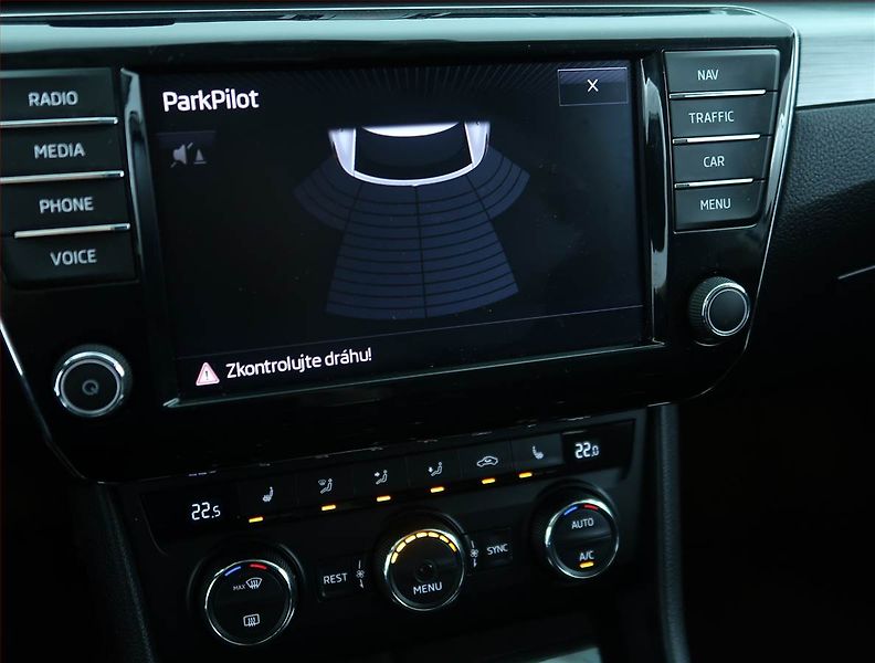 Škoda Superb (2017) Style 2.0 TDI, Automat - fotka 22 z 22