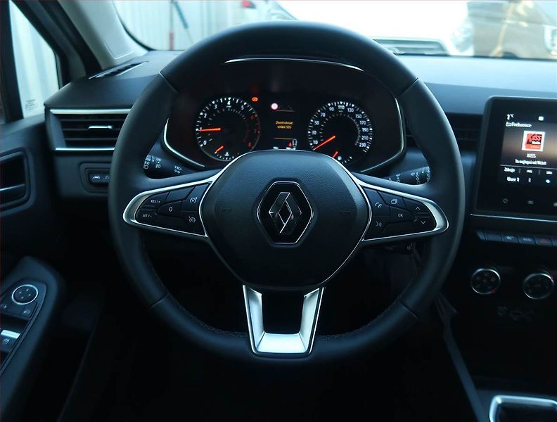 Renault Clio (2020) 1.0 TCe, Tempomat - fotka 14 z 15