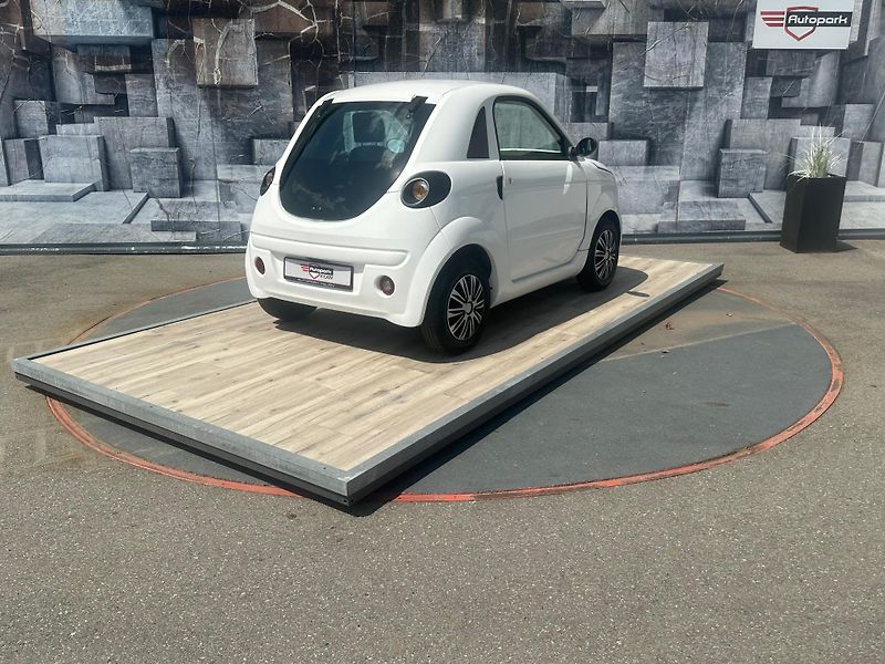 Microcar DUE (2016) - fotka 6 z 16