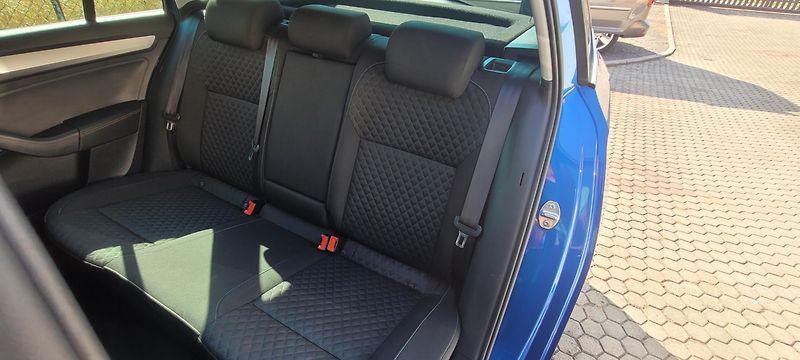 Škoda Rapid (2017) 1,4TSi 92kW DSG Xenony Drive - fotka 12 z 17