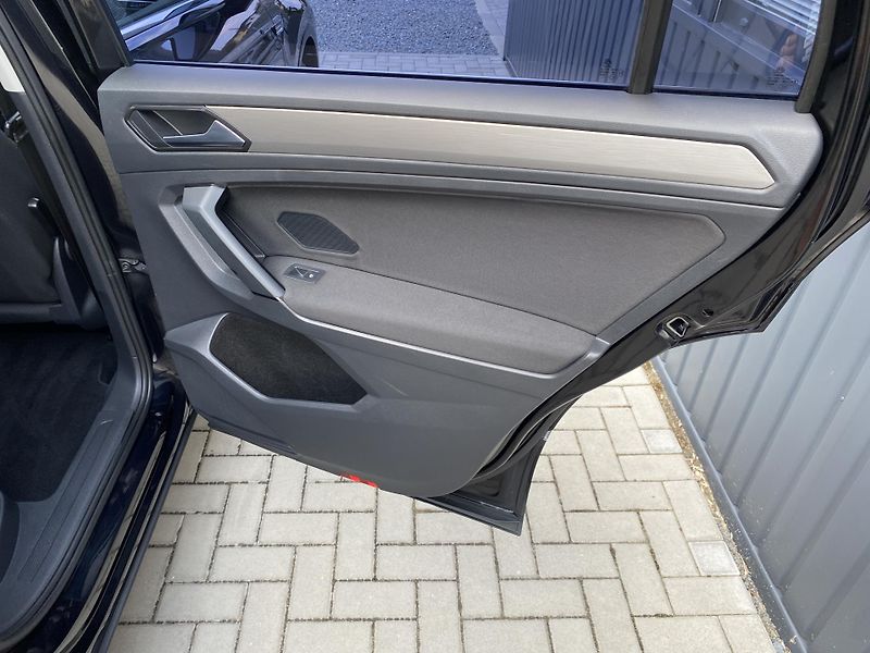 Volkswagen Tiguan Allspace 1.4 TSI 110kW - ALLSPACE - LED - fotka 41 z 50