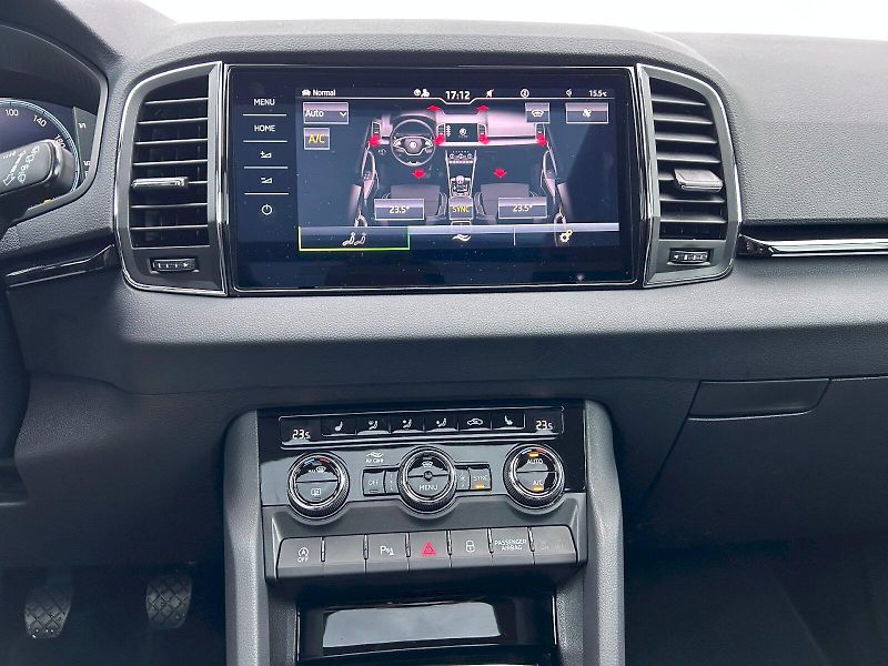 Škoda Karoq (2022) 1.5 TSI Style Extra COLUMBUS,M - fotka 21 z 35