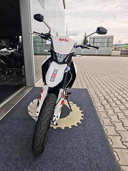 Aprilia SX 125 (2025) 790 Km - fotka 9 z 20