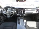 Volvo V60 2,0 D 145kW Momentum mHEV AUT - náhled 23