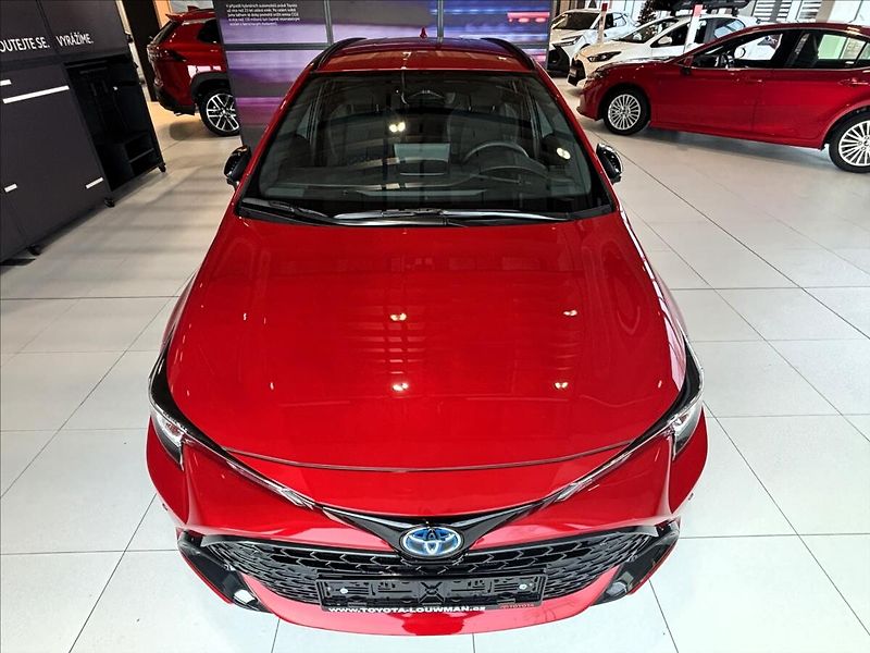 Toyota Corolla 1,8   TS Comfort Tech HEV - fotka 2 z 9