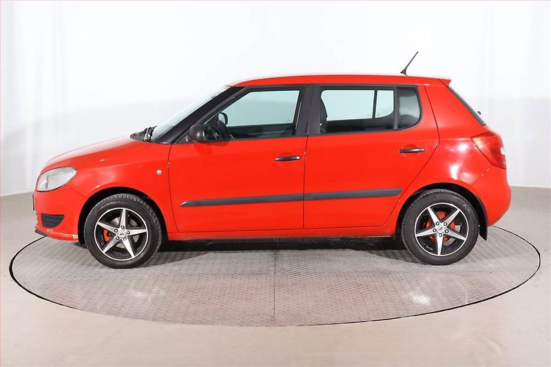 Škoda Fabia (2010) 1.2 TSI, Serv.kniha - fotka 3 z 15