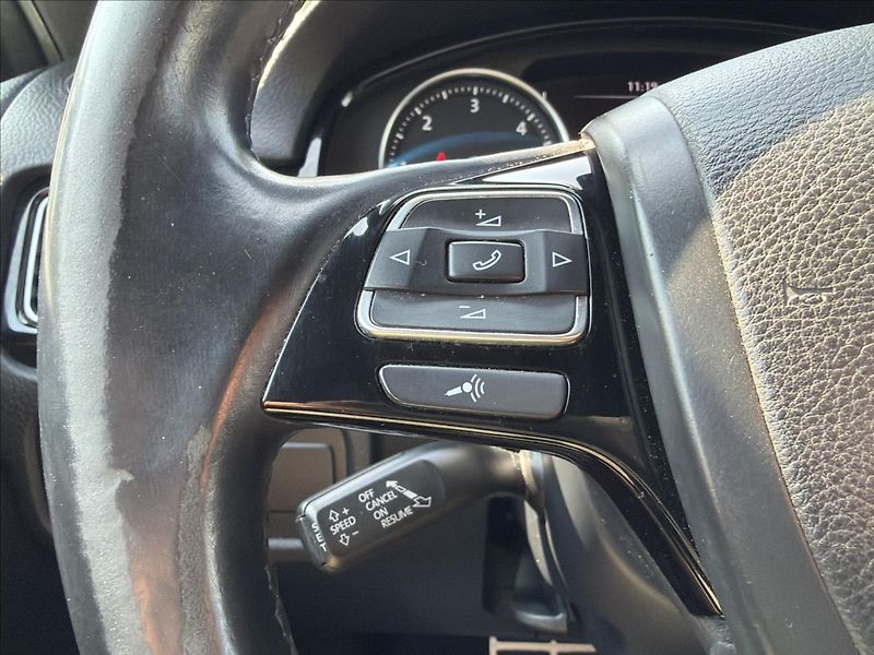 Volkswagen Touareg 3,0 TDi 180 Kw Highline tažné - fotka 20 z 38