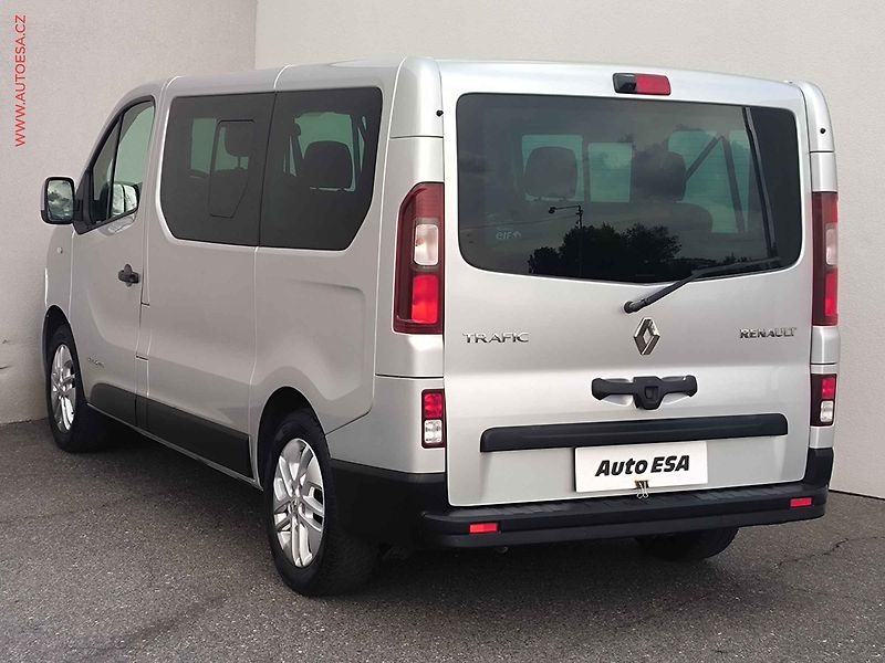 Renault Trafic (2017) 1.6dCi 145 ENERGY, 2.maj,ČR - fotka 6 z 21