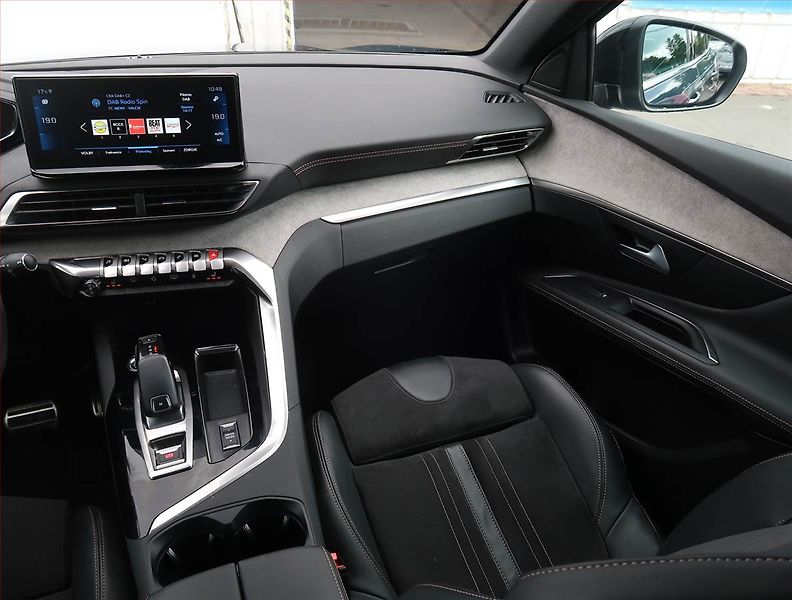 Peugeot 3008 (2022) GT 1.2 PureTech, Automat,Masáž - fotka 8 z 22