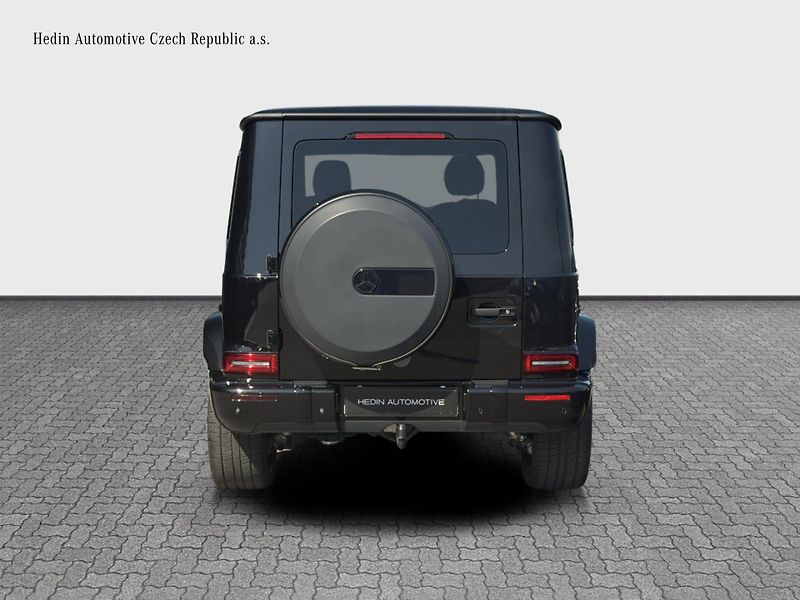 Mercedes-Benz Třídy G G 63 AMG BRABUS 700 - fotka 4 z 27